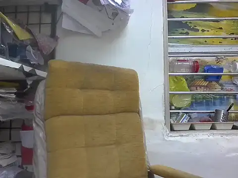 Snapshot of cute_modell chatting on 02-19-26, 12:35 cute modell online show from 02-19-26, 12:35