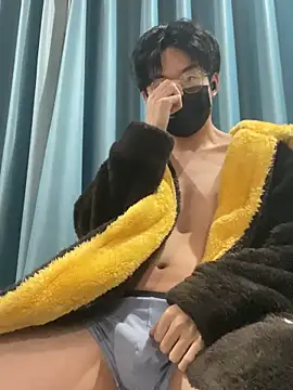 Snapshot of yfx468 chatting on 02-27-25, 04:32 yfx468 online show from 02-27-25, 04:32