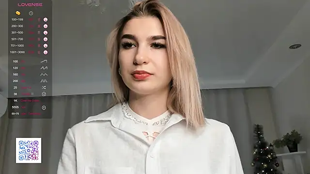 Snapshot of FloraHaskell chatting on 01-26-25, 04:09 FloraHaskell online show from 01-26-25, 04:09