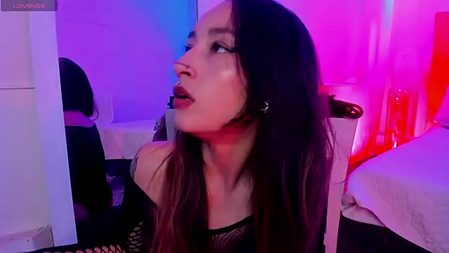 coral jonesss online show from 10-29-25, 03:11