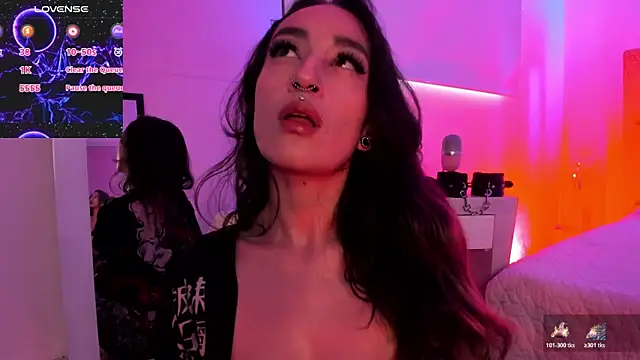 coral jonesss online show from 11-19-25, 03:45