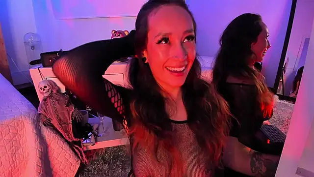 coral jonesss online show from 01-15-26, 04:21