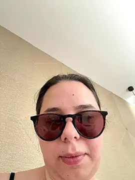 Teasingsarah online show from 10-10-25, 11:55