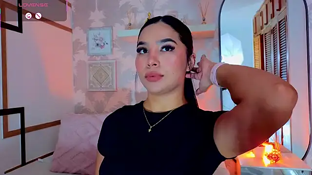 CharlotteGraay online show from 07-21-26, 07:59