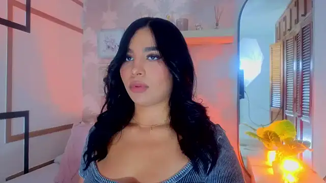 CharlotteGraay online show from 06-10-26, 07:48