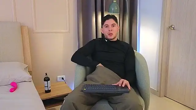 Snapshot of mr_danni chatting on 03-03-26, 05:53 mr danni online show from 03-03-26, 05:53