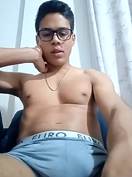 HornyTiger744 online show from 09-16-25, 04:24