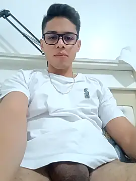 HornyTiger744 online show from 12-19-25, 10:01