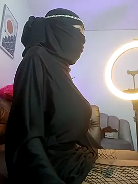 azahara faraah online show from 10-25-25, 06:08