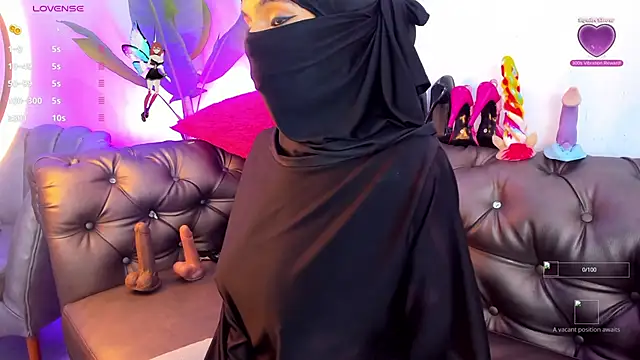 azahara faraah online show from 09-10-25, 03:44