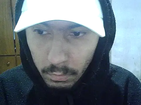 Snapshot of michel1520 chatting on 07-17-26, 12:13 michel1520 online show from 07-17-26, 12:13