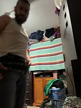 leonardohot1987 online show from 03-05-25, 02:57