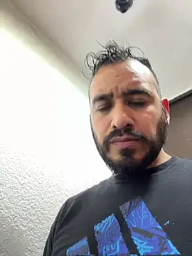 leonardohot1987 online show from 03-12-25, 11:22