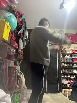 leonardohot1987 online show from 02-27-25, 06:02