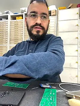 leonardohot1987 online show from 11-19-25, 08:20