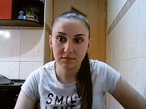 Yuliia30 online show from 05-28-26, 06:14