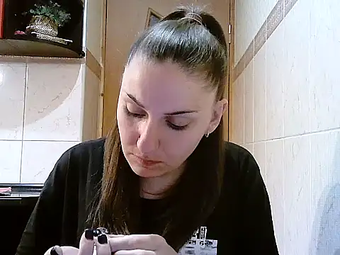 Yuliia30 online show from 04-24-26, 04:53