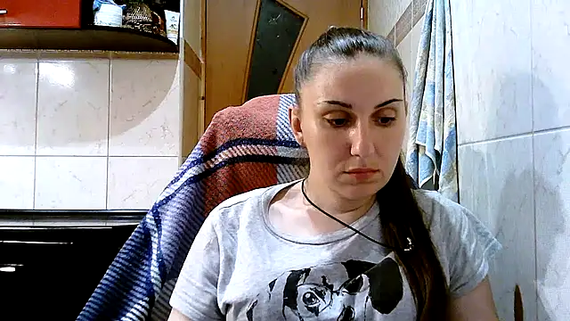 Snapshot of Yuliia30 chatting on 07-15-26, 07:54 Yuliia30 online show from 07-15-26, 07:54