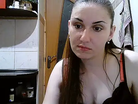 Yuliia30 online show from 10-02-25, 04:43