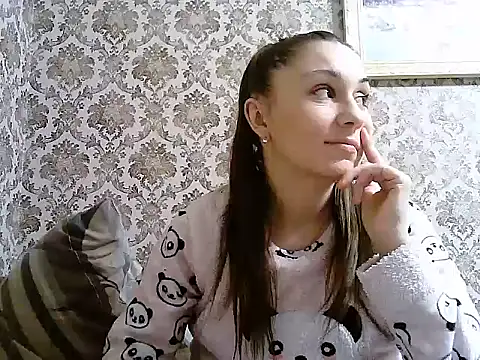 Yuliia30 online show from 10-17-25, 02:30