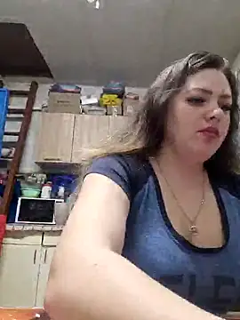 Snapshot of Jyleta chatting on 03-16-25, 02:10 Jyleta online show from 03-16-25, 02:10