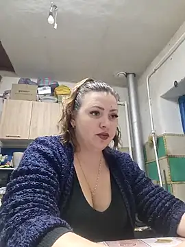 Snapshot of Jyleta chatting on 09-19-25, 07:40 Jyleta online show from 09-19-25, 07:40