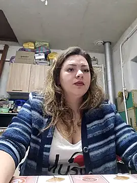 Snapshot of Jyleta chatting on 10-11-25, 03:13 Jyleta online show from 10-11-25, 03:13