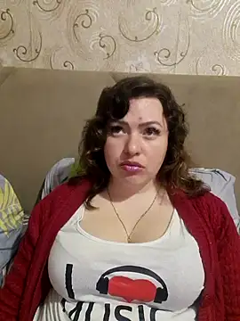 Snapshot of Jyleta chatting on 04-19-26, 12:06 Jyleta online show from 04-19-26, 12:06