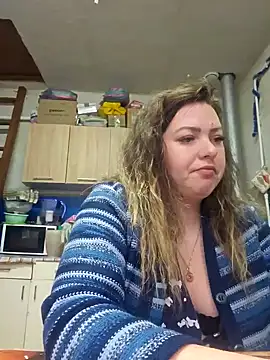Snapshot of Jyleta chatting on 02-02-25, 06:25 Jyleta online show from 02-02-25, 06:25
