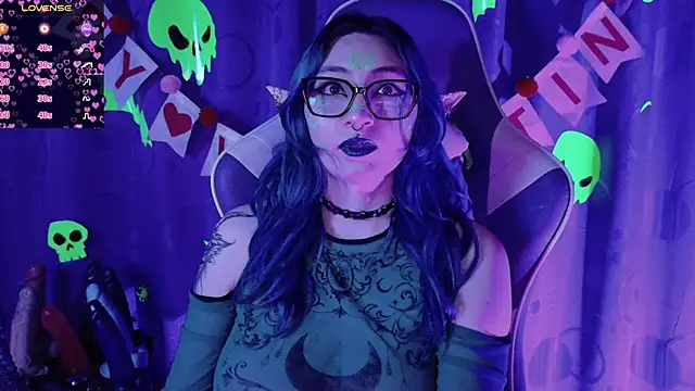 Kimlennox  online show from 02-24-26, 01:34