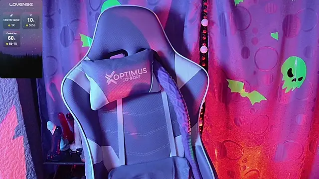 Kimlennox  online show from 01-14-26, 01:15