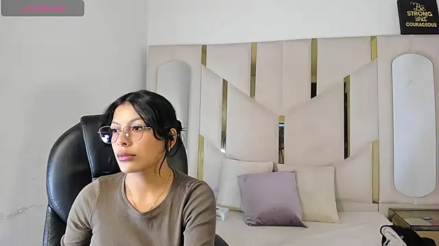Salmaportman69 online show from 02-20-26, 01:24