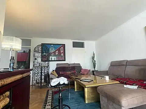 Snapshot of Marcolatin100 chatting on 03-22-25, 12:35 Marcolatin100 online show from 03-22-25, 12:35