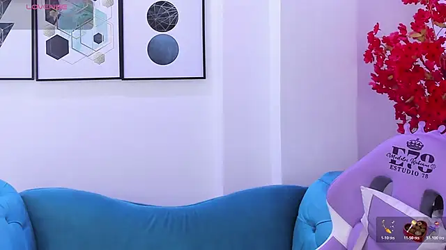 Akaza Hakuji  online show from 02-19-26, 12:24