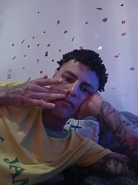 Snapshot of dany_hardy chatting on 07-17-26, 09:34 dany hardy online show from 07-17-26, 09:34