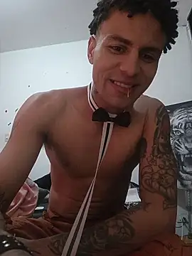 Snapshot of dany_hardy chatting on 06-20-26, 04:50 dany hardy online show from 06-20-26, 04:50