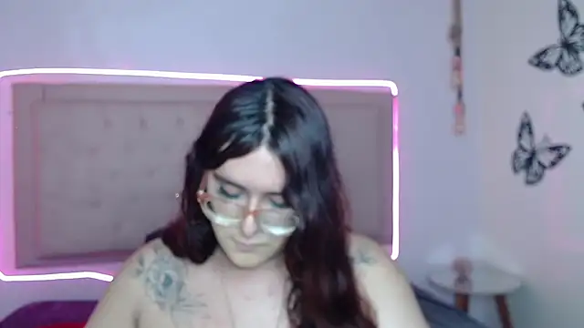 kathepickmanx online show from 10-10-25, 04:02