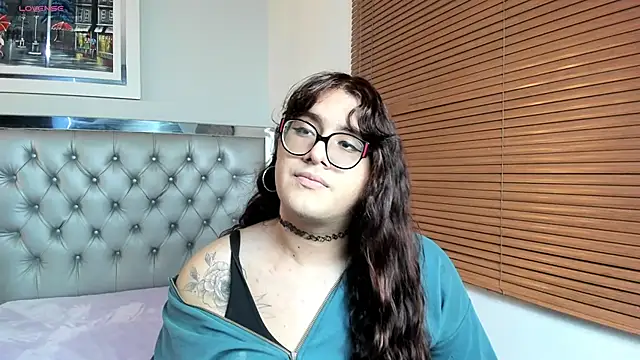 Snapshot of kathepickmanx chatting on 05-27-26, 03:14 kathepickmanx online show from 05-27-26, 03:14