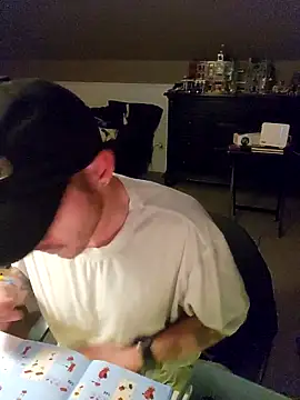 SoxxyNsh online show from 12-01-25, 03:40