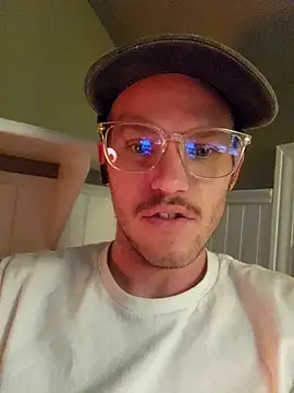 SoxxyNsh online show from 12-15-25, 05:35