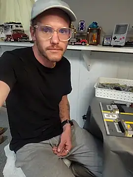 SoxxyNsh online show from 10-27-25, 09:05