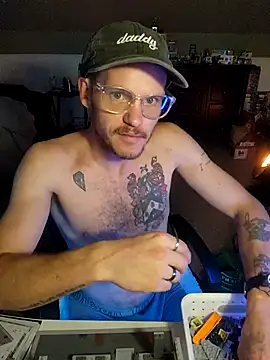 SoxxyNsh online show from 11-22-25, 04:22