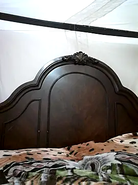 Goloso2423 online show from 10-04-25, 05:09