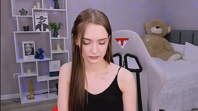 SamanthaaaWalker online show from 05-08-26, 08:12