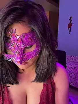 Snapshot of Ayeshaa__25 chatting on 03-08-25, 01:25 Ayeshaa  25 online show from 03-08-25, 01:25