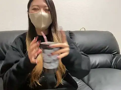 yazawa oO online show from 02-04-25, 01:48