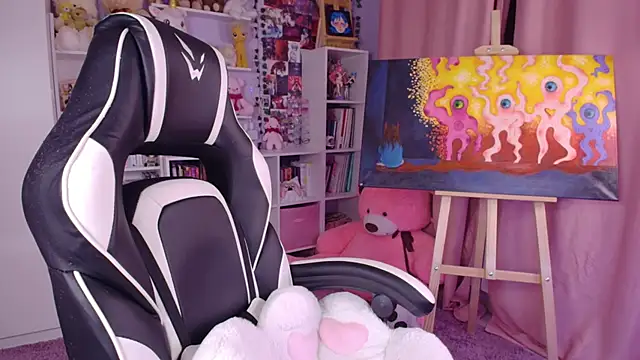 Snapshot of Catharsisi chatting on 01-19-25, 05:18 Catharsisi online show from 01-19-25, 05:18