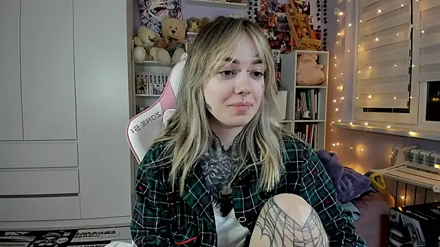 Catharsisi online show from 04-19-26, 07:38