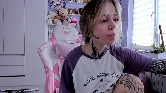 Catharsisi online show from 04-14-26, 01:38