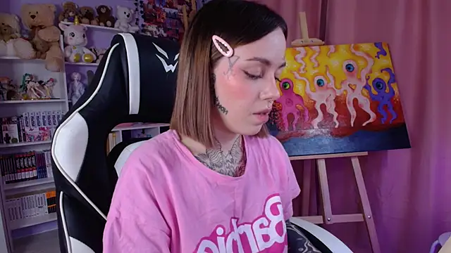 Snapshot of Catharsisi chatting on 02-12-25, 03:05 Catharsisi online show from 02-12-25, 03:05